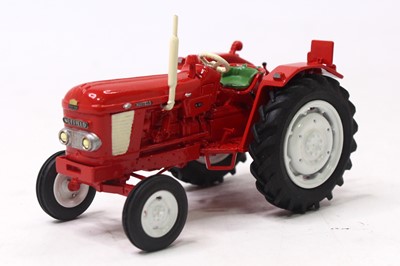 Lot 2048 - Scaledown Models 1/32 scale handbuilt Nuffield...