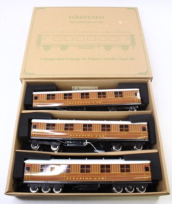 Lot 256 - Darstaed LNER Gresley Set D, three LNER...