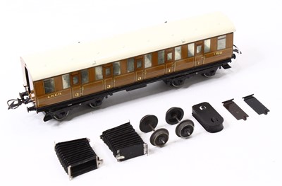 Lot 147 - 1937-41 Hornby No.2 Corridor coach LNER teak...