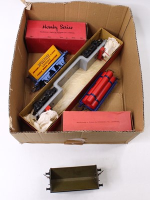 Lot 162 - Four Hornby pre-war goods wagons: 1939-41...