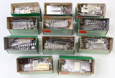 Lot 1766 - 11 1:76 scale white metal kits for buses, all...