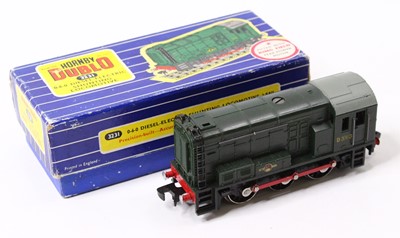 Lot 582 - 3231 Hornby-Dublo 3-rail 0-6-0 diesel shunter...