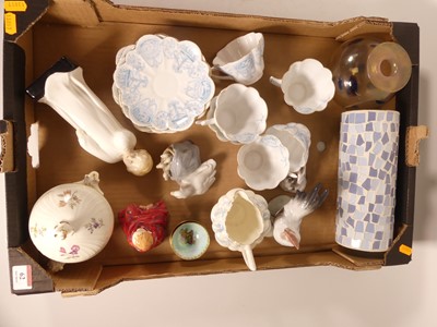 Lot 62 - A collection of ceramics, to include Charles...