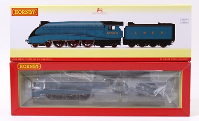 Lot 307 - Hornby 00 gauge LNER rebuilt W1 class 4-6-4 no....