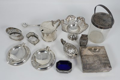 Lot 265 - A collection of mixed silverware, to include a...