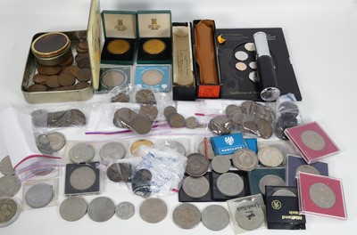 Lot 376 - A collection of mixed British coinage