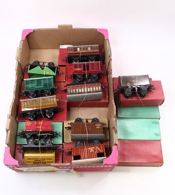 Lot 159 - 15 Hornby 0 gauge wagons, all boxed in...