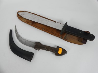 Lot 412 - A Jambiya type dagger, together with another...