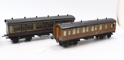 Lot 191 - A pair of bogie corridor coaches consisting of...