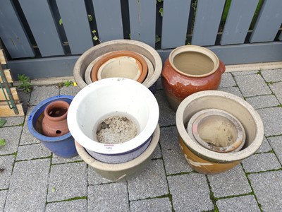 Lot 1420 - A small collection of glazed stoneware garden...