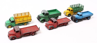 Lot 1431 - Dinky Toys group of 6 loose and playworn...