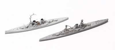 Lot 1988 - Navis Neptun group of 2 WW1 Battleships to...