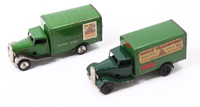 Lot 1971 - Triang Minic tinplate and clockwork model...