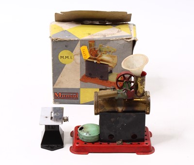 Lot 15 - Boxed Mamod MM1 stationary engine, with burner,...