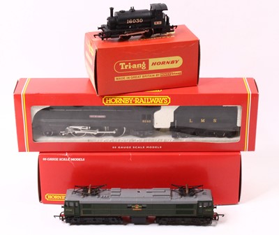 Lot 372 - Three 00 gauge locos to include a Hornby...