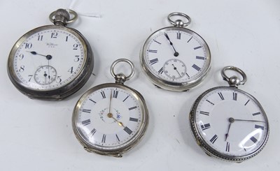 Lot 410 - A Waltham silver cased gent's open face pocket...