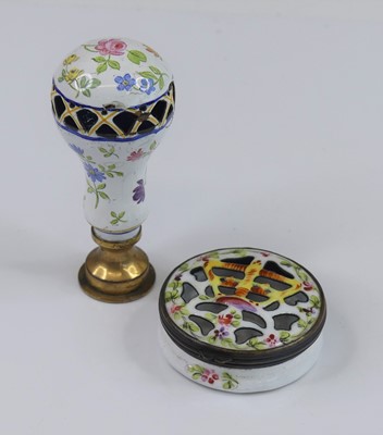 Lot 2396 - A Samson of Paris enamel pocket pot purri,...