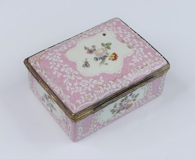 Lot 2398 - An enamel trinket box, late 18th/early 19th...