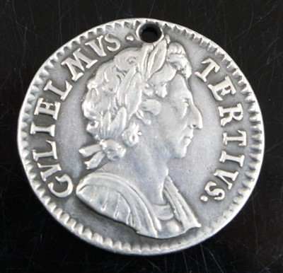 Lot 3148 - England, 1699 pattern farthing in silver, obv:...