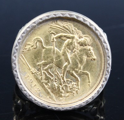 Lot 3229 - Great Britain, 1912 gold half sovereign,...