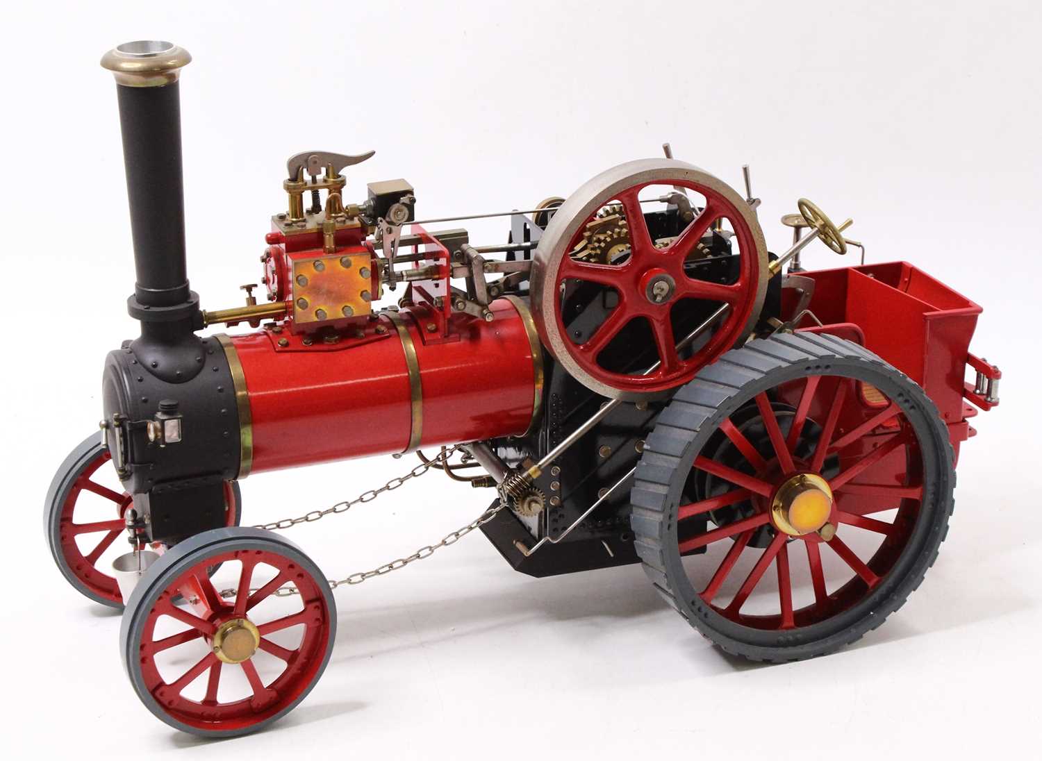 Lot 24 - 1 inch scale live steam traction engine...