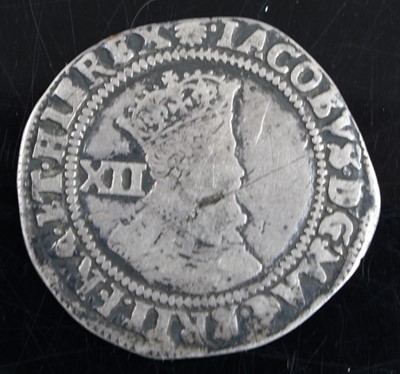 Lot 3005 - England, James I (1603-1625) shilling, 2nd...