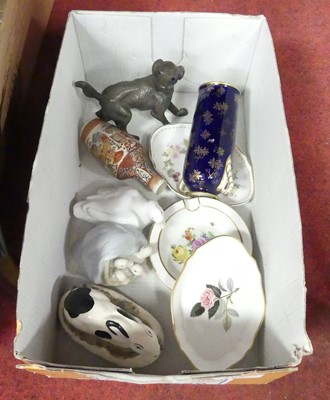 Lot 167 - A collection of ceramics, to include a Lladro...