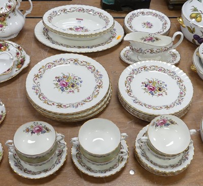 Lot 126 - A Royal Worcester Bournemouth pattern part...