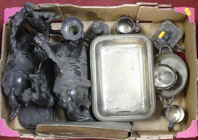 Lot 299 - A collection of silver plated wares to include...