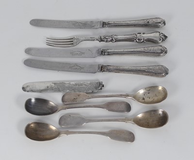 Lot 321 - A collection of mixed silver and silver...