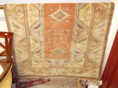 Lot 1153 - A Turkish woollen rust and pale ground Milas...