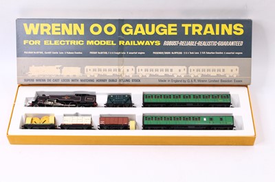 Lot 415 - Wrenn passenger/goods train set ref WPG300....