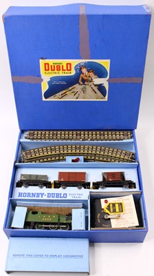 Lot 271 - Hornby-Dublo post-war 3-rail train set EDG7...