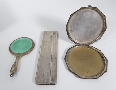 Lot 500 - Miscellaneous items to include an enamel...