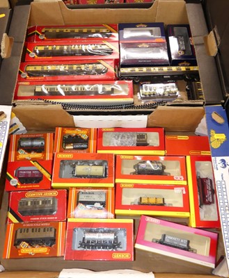 Lot 1545 - Two trays containing mostly Hornby Railway...