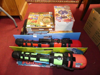 Lot 1610 - Various board/interactive play games & others...