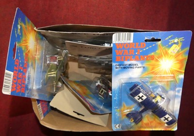 Lot 1630 - A small box of boxed modern issue aircraft...