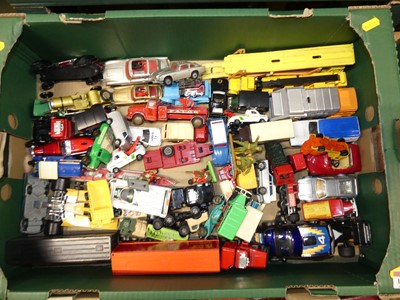 Lot 1645 - A tray of loose & playworn diecast to include...