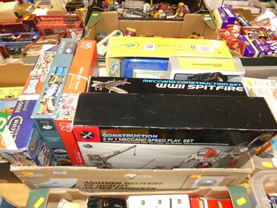 Lot 1654 - A box of board/interactive games and others to...