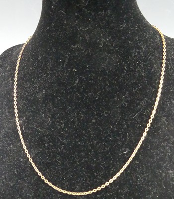 Lot 414 - A modern 9ct gold chain link necklace, 2.3g