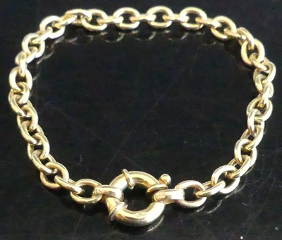 Lot 424 - A modern 9ct gold chain link bracelet, 12.7g,...