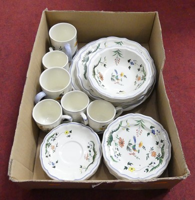 Lot 699 - A Gien pottery part dinner and tea service