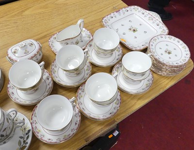 Lot 716 - A Wedgwood Bianca pattern 12-place tea service