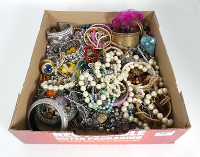 Lot 526 - A collection of costume jewellery, to include...