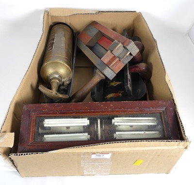 Lot 567 - Miscellaneous items to include a pipe-rack and...