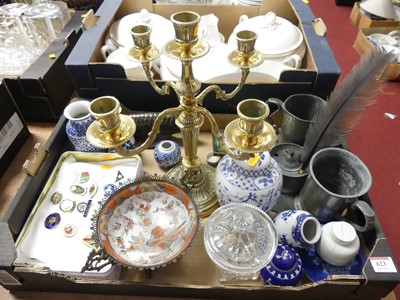 Lot 623 - Miscellaneous items to include Women's...