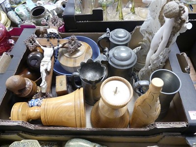 Lot 627 - Miscellaneous items to include pewter tankards...