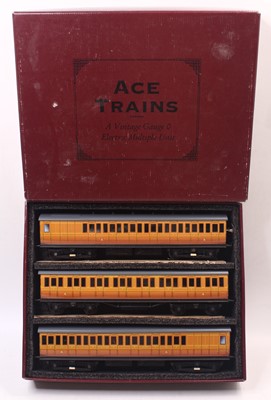 Lot 202 - ACE Trains 0 gauge 3 car metropolitan EMU set,...