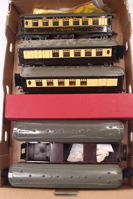 Lot 165 - Hornby 0 gauge code 3 Brighton Belle Pullman...