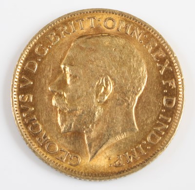 Lot 3101 - Great Britain, 1911 gold full sovereign,...